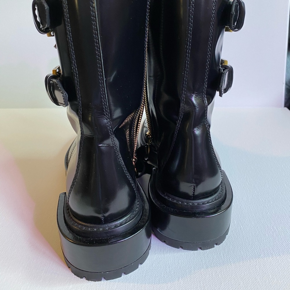 Booties - Picture 4 of 5